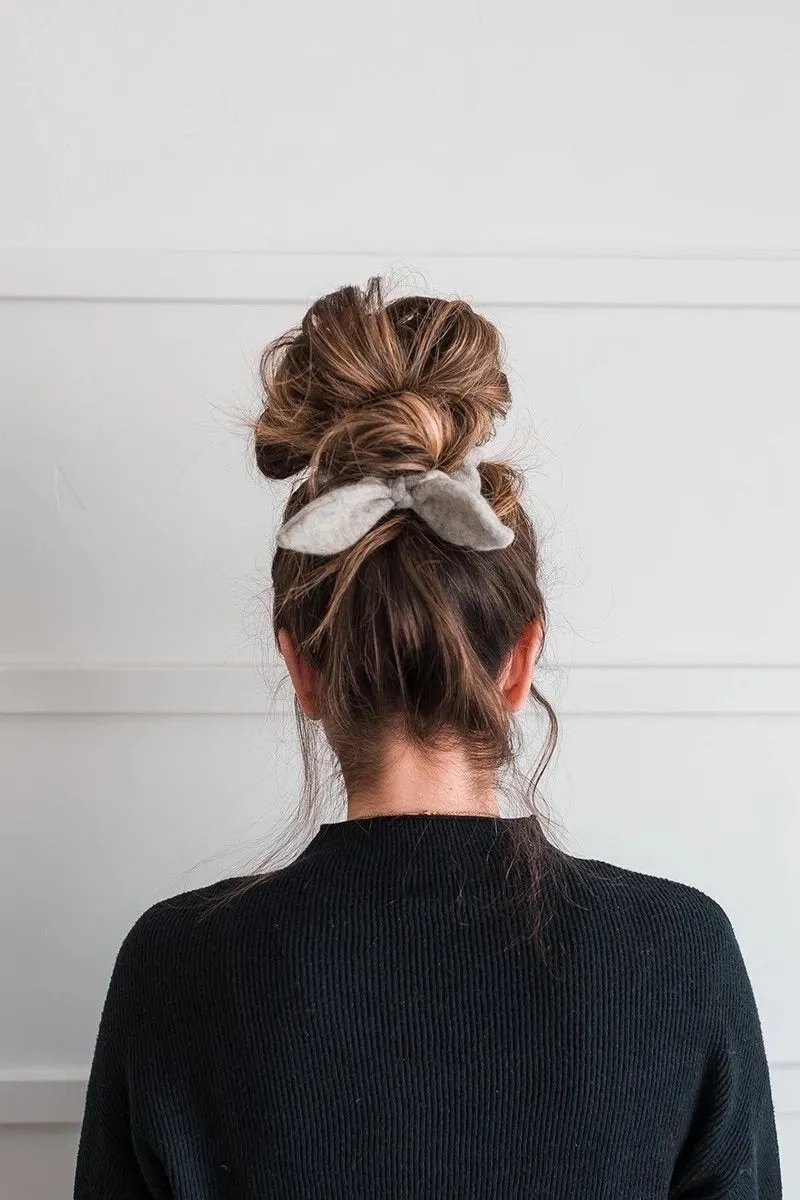 CASHMERE SCRUNCHIE | Thin | Aubree