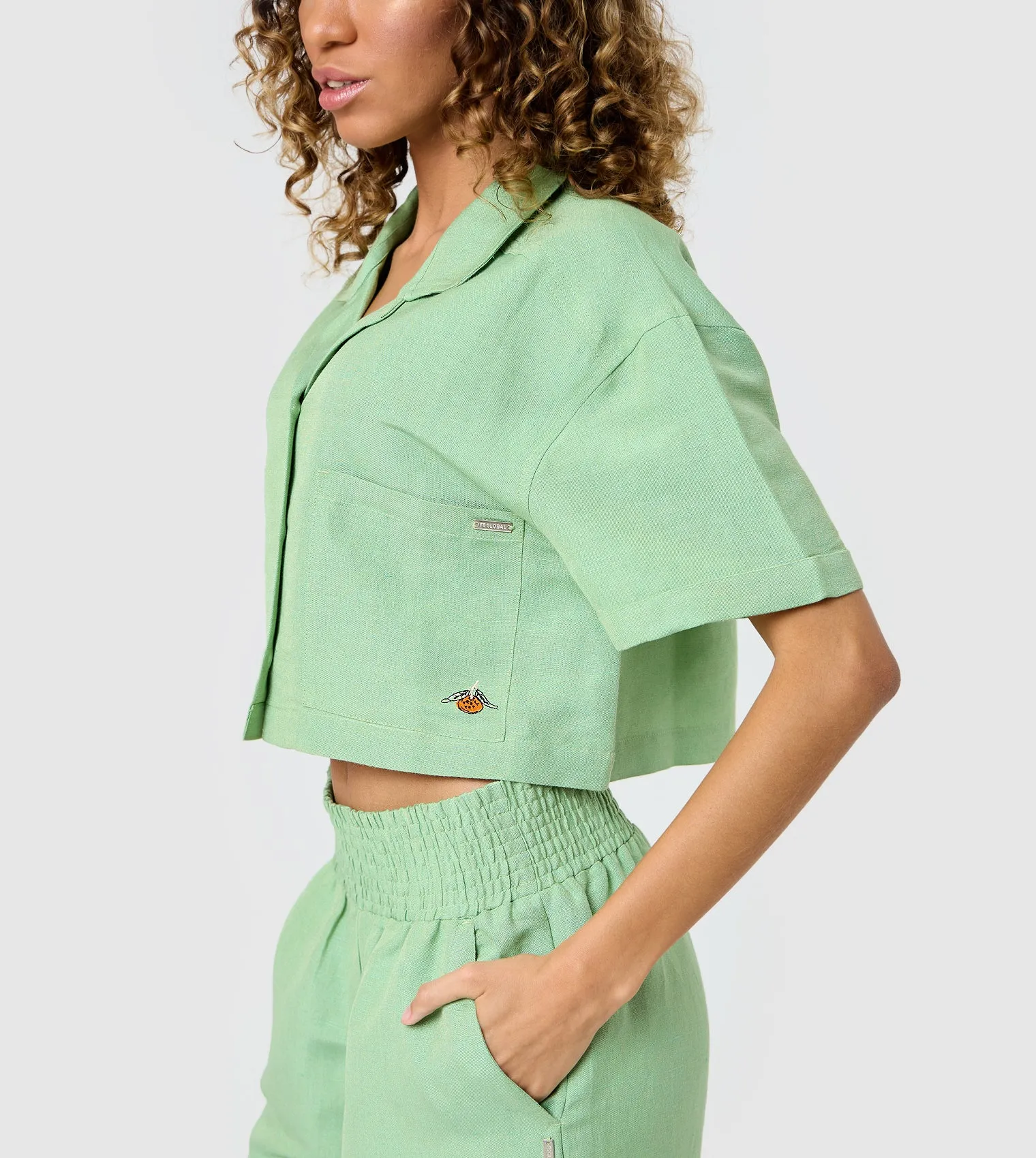 F5 Cropped Linen Shirt