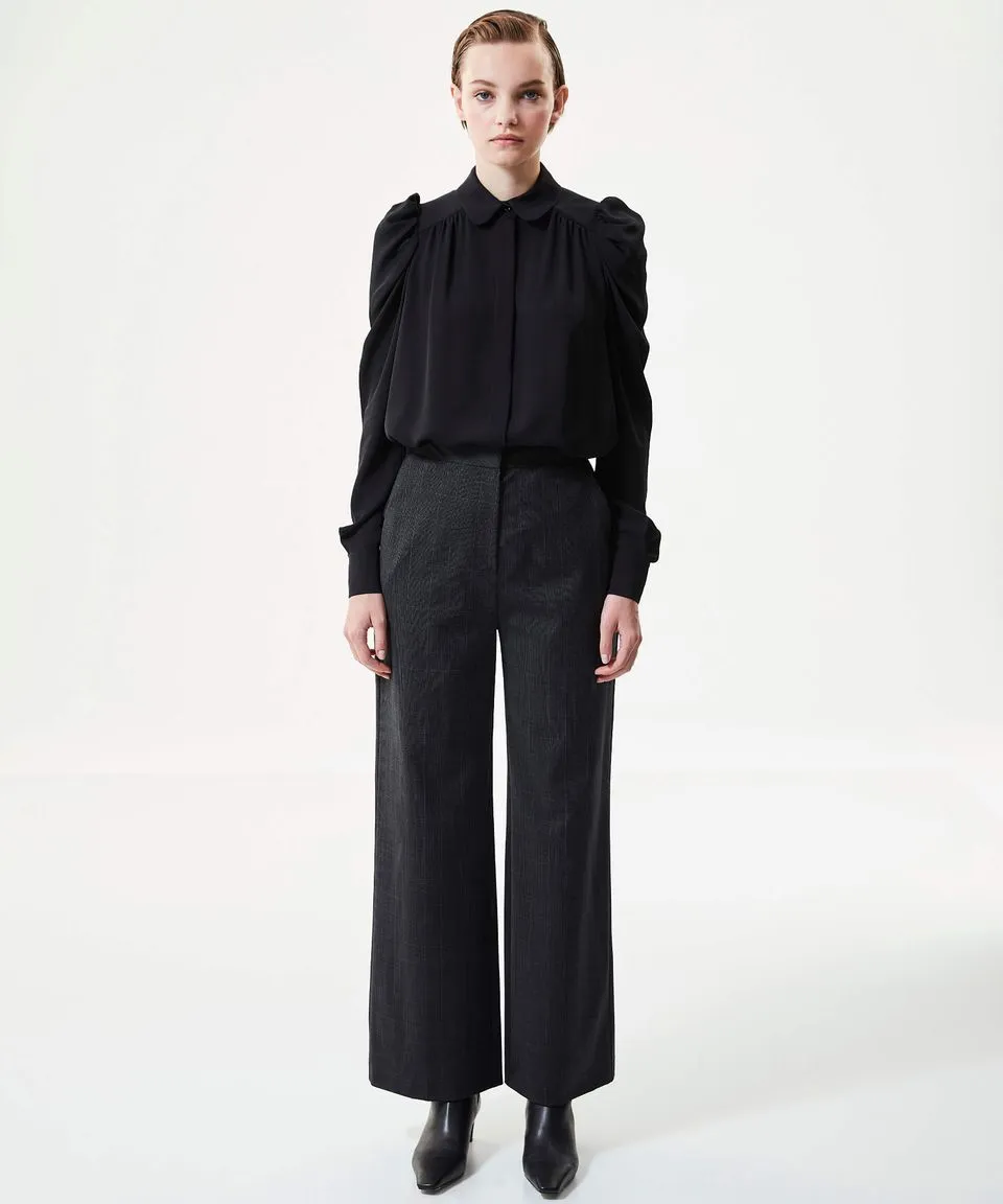Machka  Classic Puff Sleeve Blouse Black