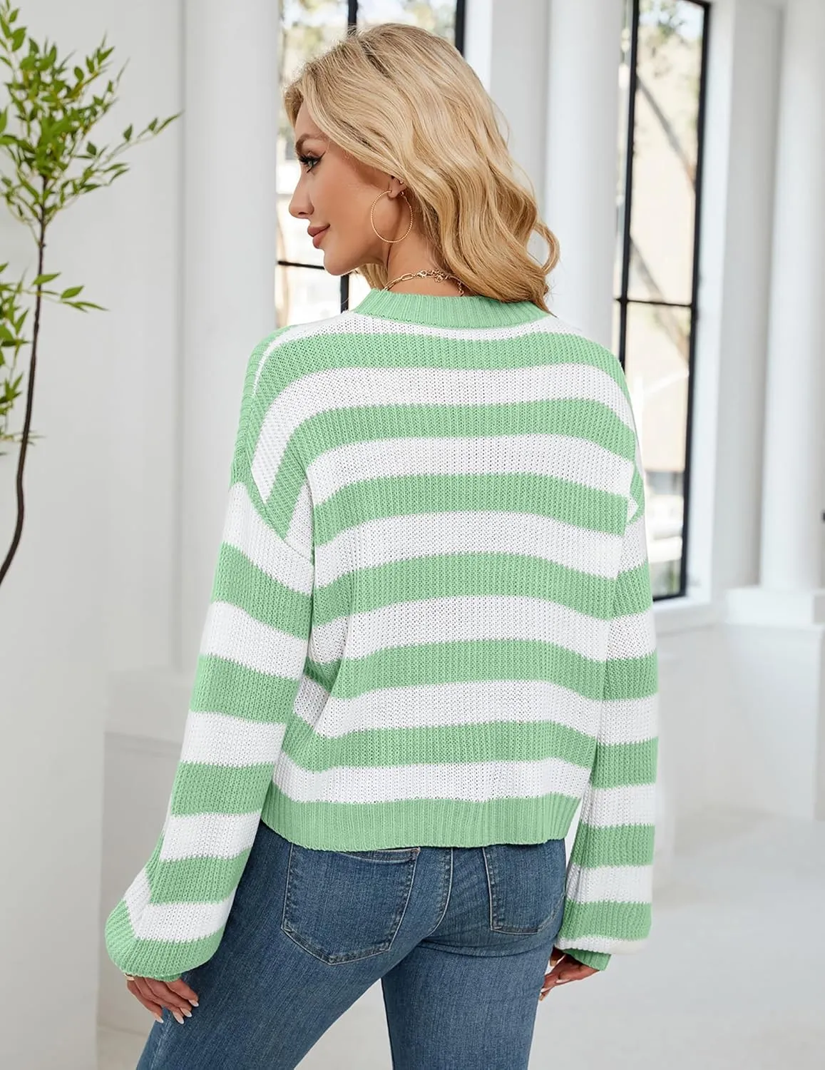 Womens Oversized Lightweight Cute Striped Cropped Sweater Spring 2025 Knitted Crew Neck Thin Crop Pullover Tops