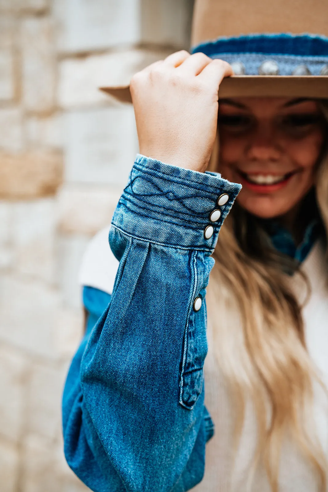 Yoakam Women's Denim Blouse